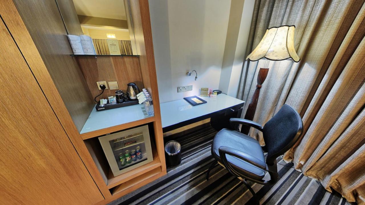 Pearl Grand Hotel Коломбо Екстер'єр фото